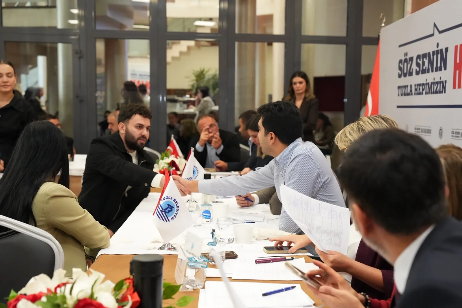 Tuzla'da yönetim anlayışı değişiyor: Başkan Bingöl kapılarını halka sonuna kadar açtı