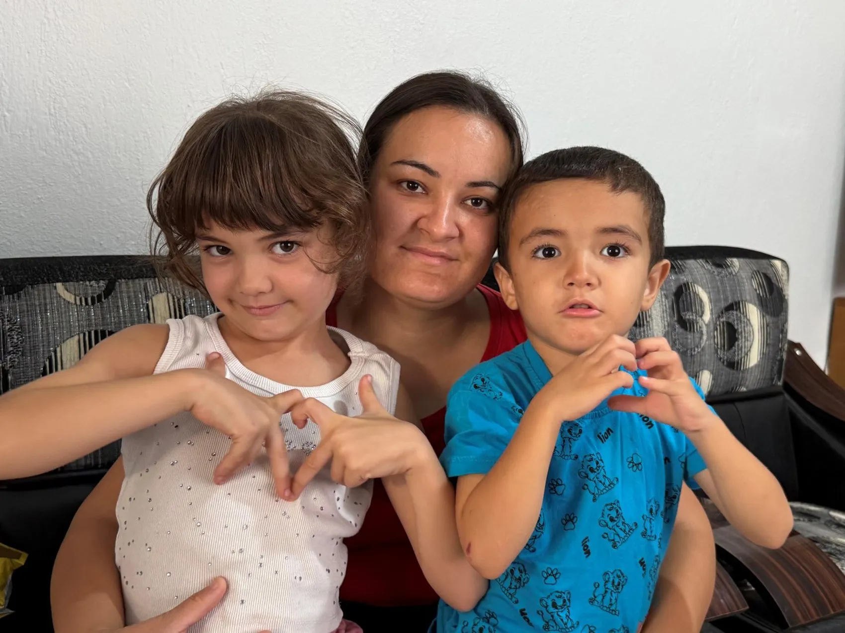 Milaslı anne Göktuğ için zamanla yarışıyor: Evladımı kaybetmek istemiyorum