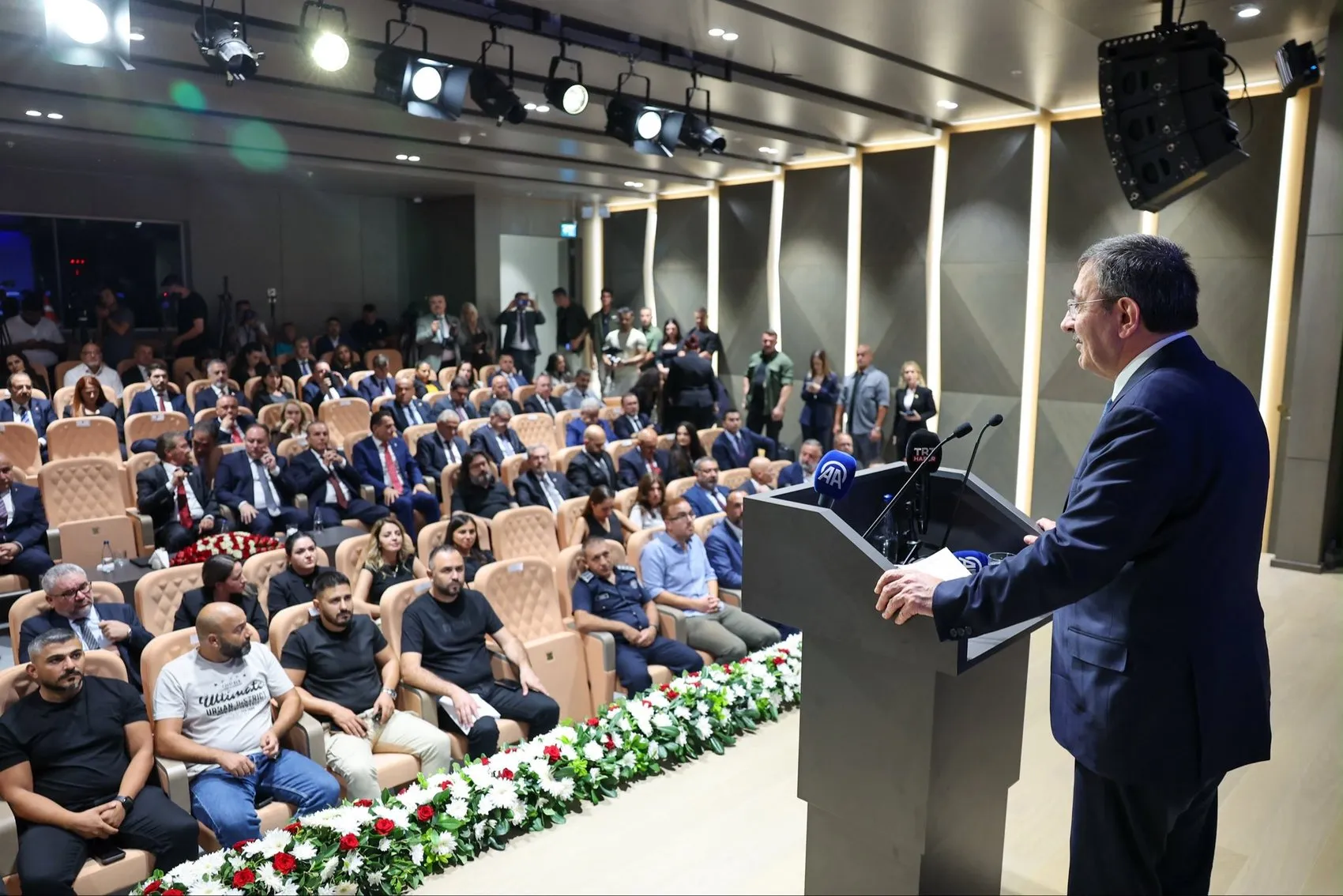 Cevdet Yılmaz'dan KKTC'ye kritik destek sözü: Geleceğimizi bağımlılıktan koruyacağız
