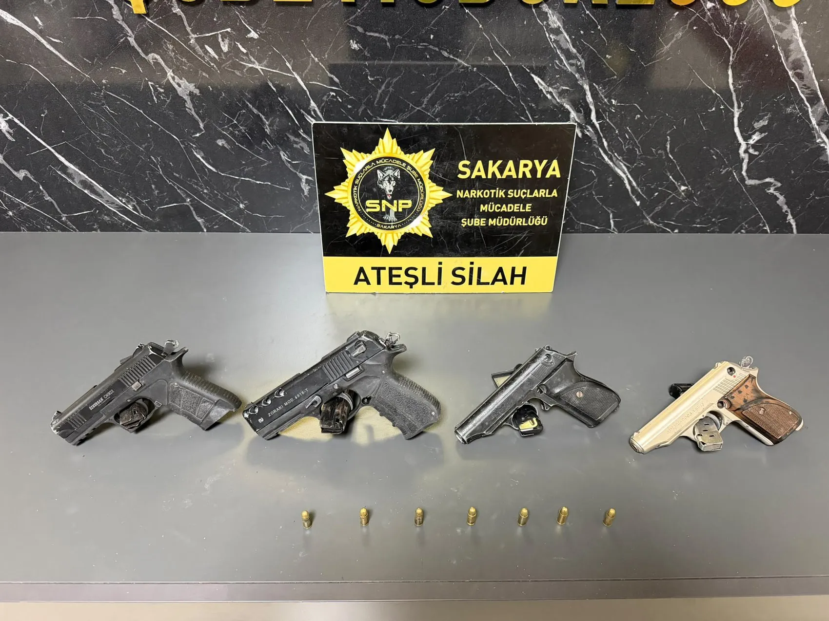 Sakarya'da zehir tacirlerine eş zamanlı darbe: Üç ilçede üç tutuklama