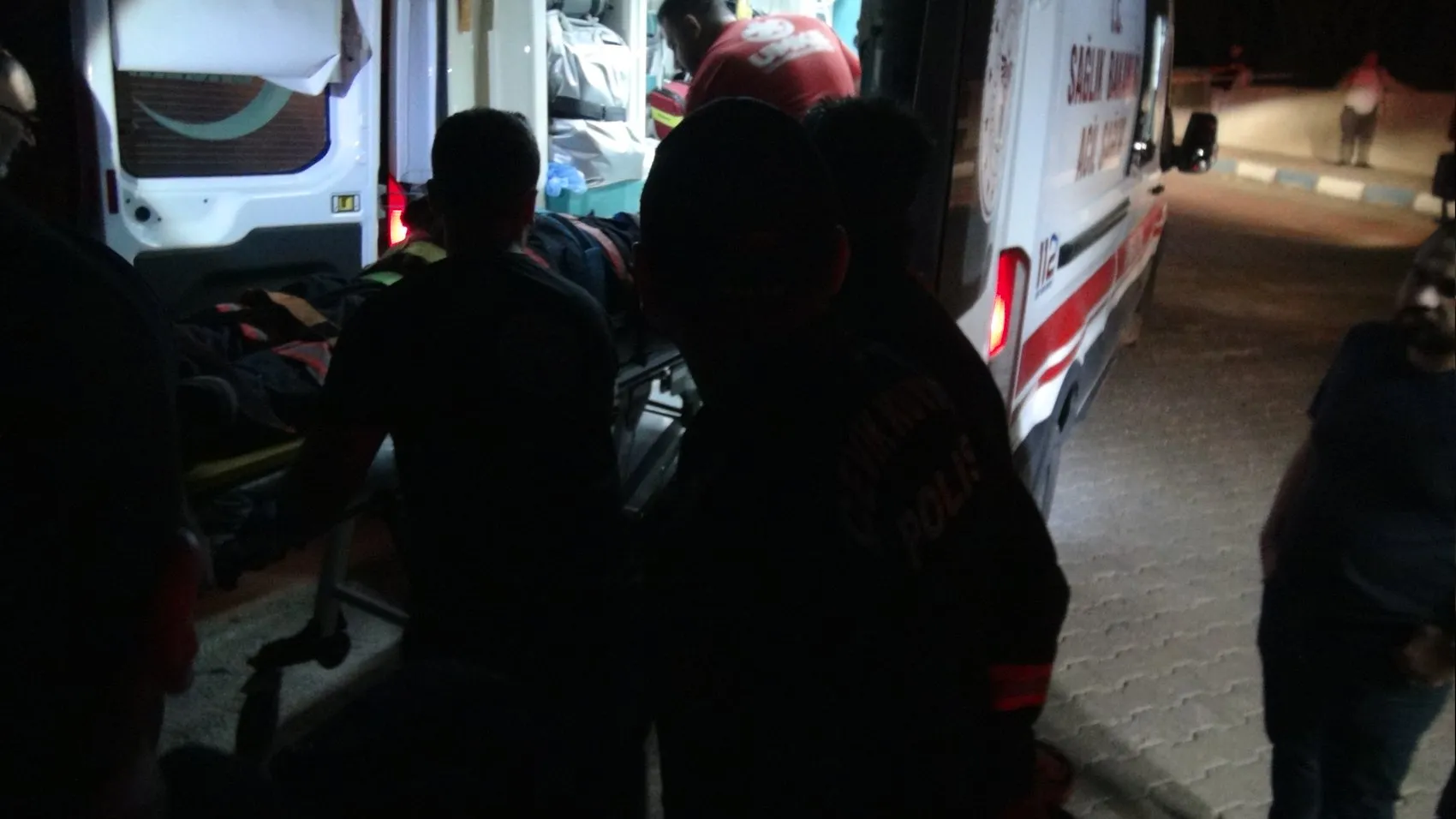 Kilis OSB'de korku dolu anlar: Ambalaj fabrikasındaki yangın dev bir operasyonla söndürüldü
