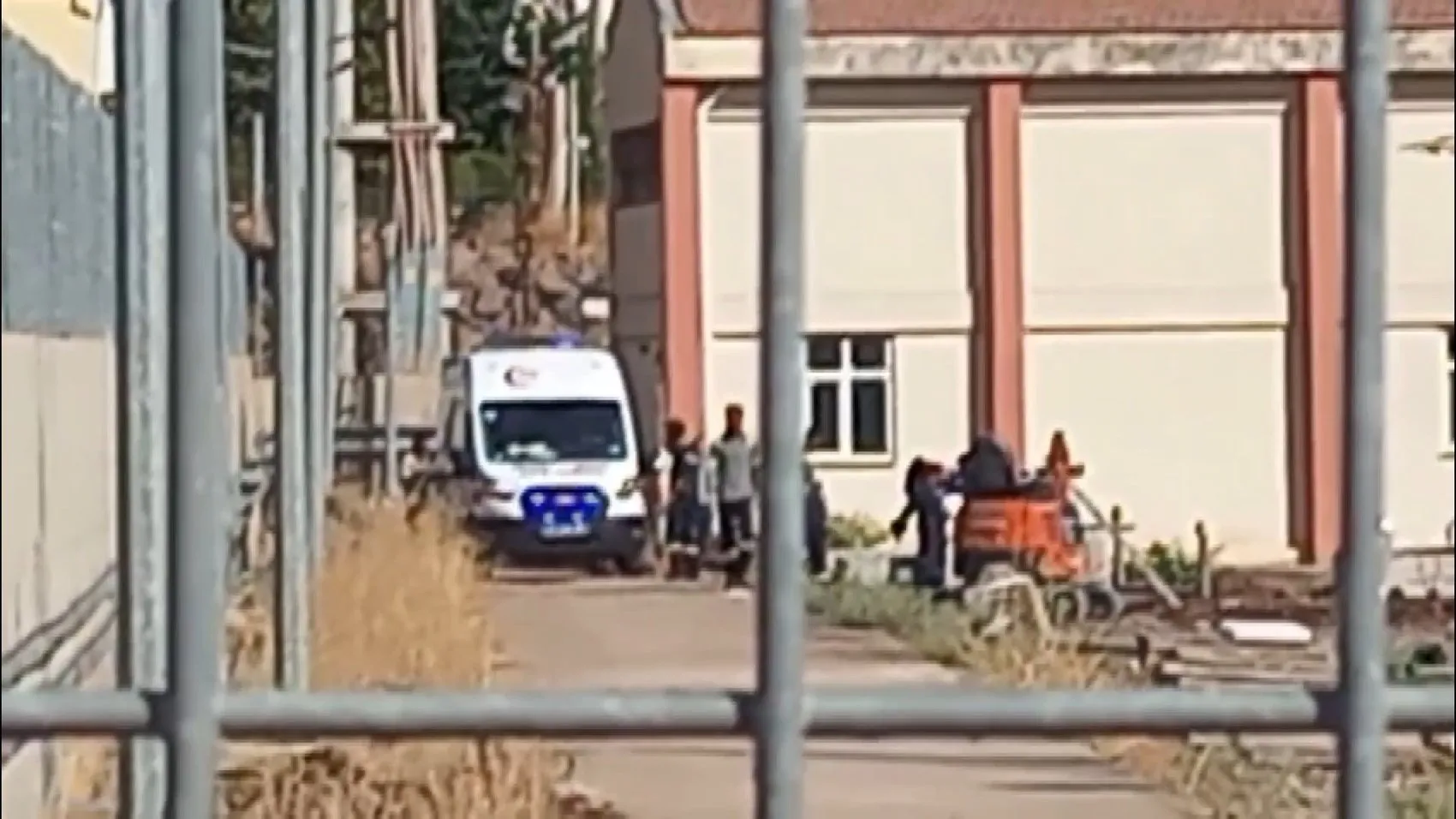 Diyarbakır'da kapalı alanda boya faciası: İki işçi tiner kurbanı oldu