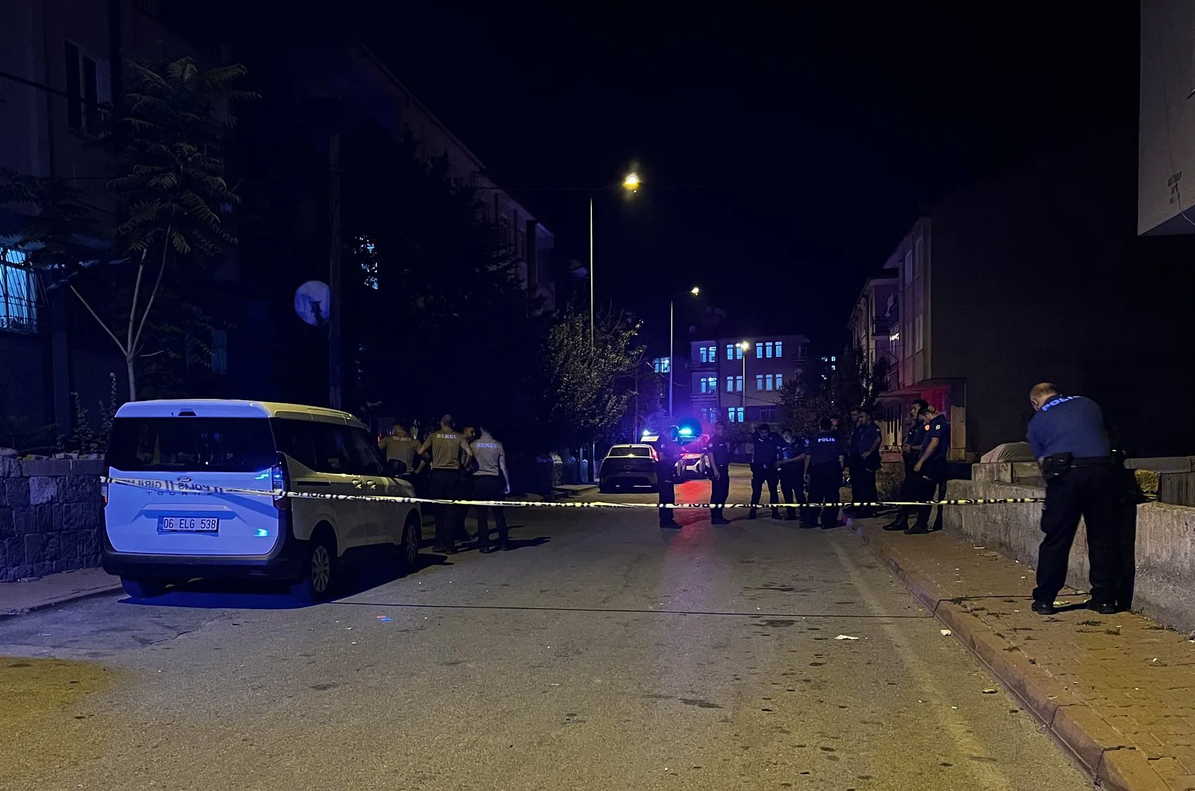 Kayseri'deki cinayetin perde arkası: Elinde keserle yürüdüğü o anlar kamerada