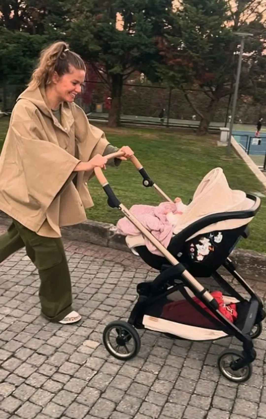 Burcu Biricik şehri terk edip oraya yerleşti! Ticarete atıldı 2
