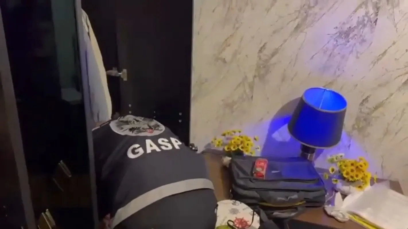 İstanbul'da dehşet saçan haraç çetesine şafak operasyonu: 12 saldırının hesabı soruldu
