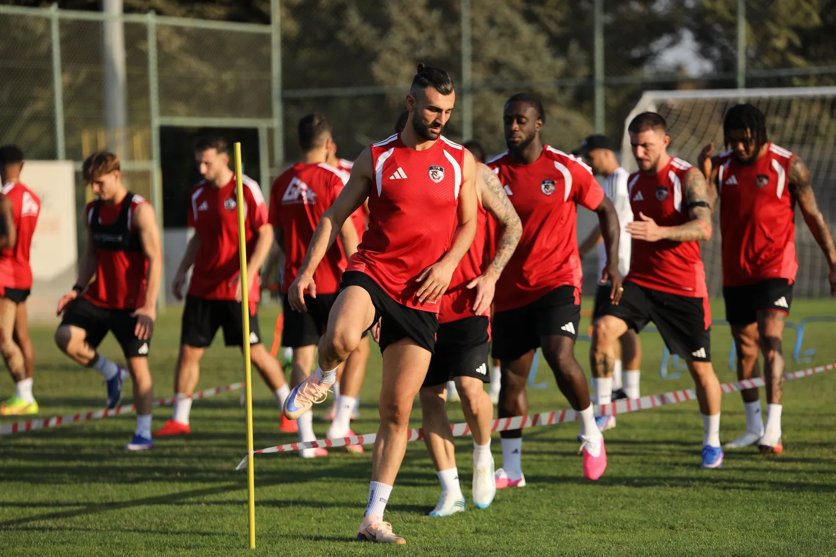 Gaziantep FK'da Orhan Ak Dönemi: Fenerbahçe Hazırlıkları Başladı