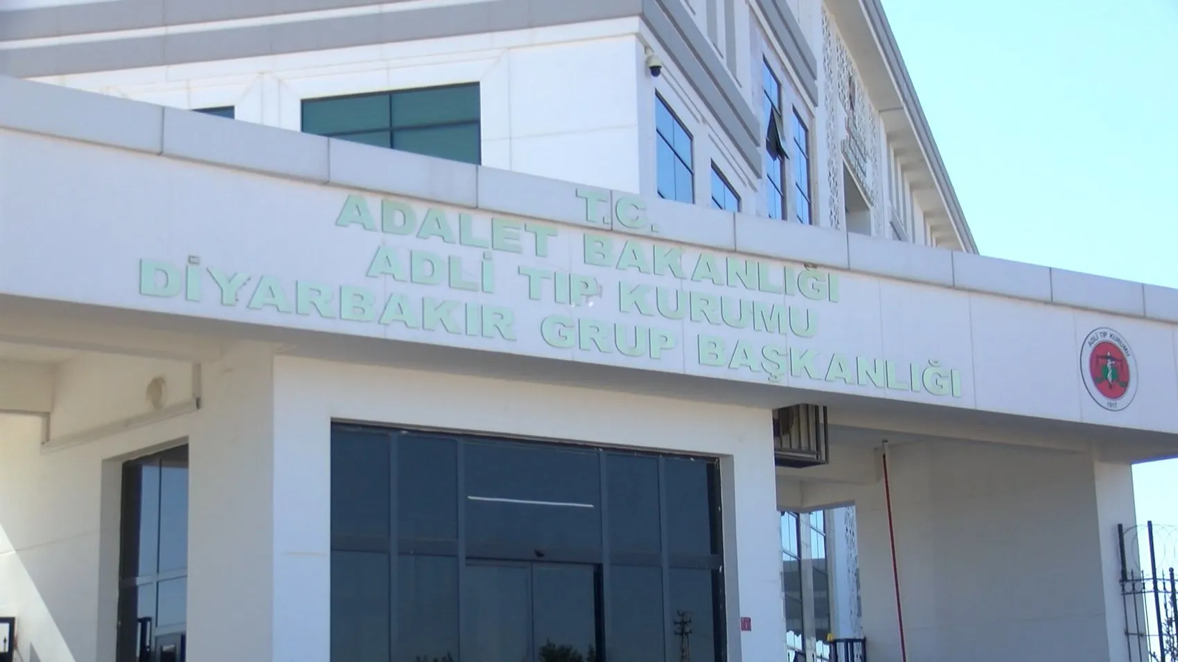 Diyarbakır'da kan donduran cinayet: Kaçış yolu intiharla bitti