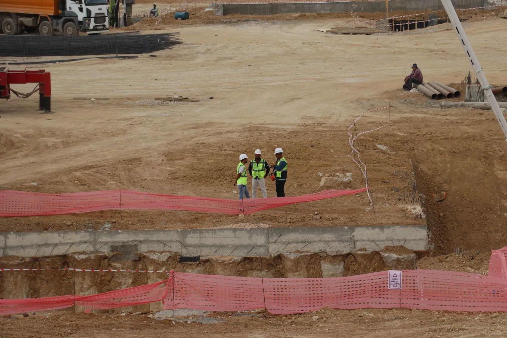 Sağlıkta memnuniyet oranları zirveye taşındı: Elazığ'da dev yatırımın temelleri atıldı