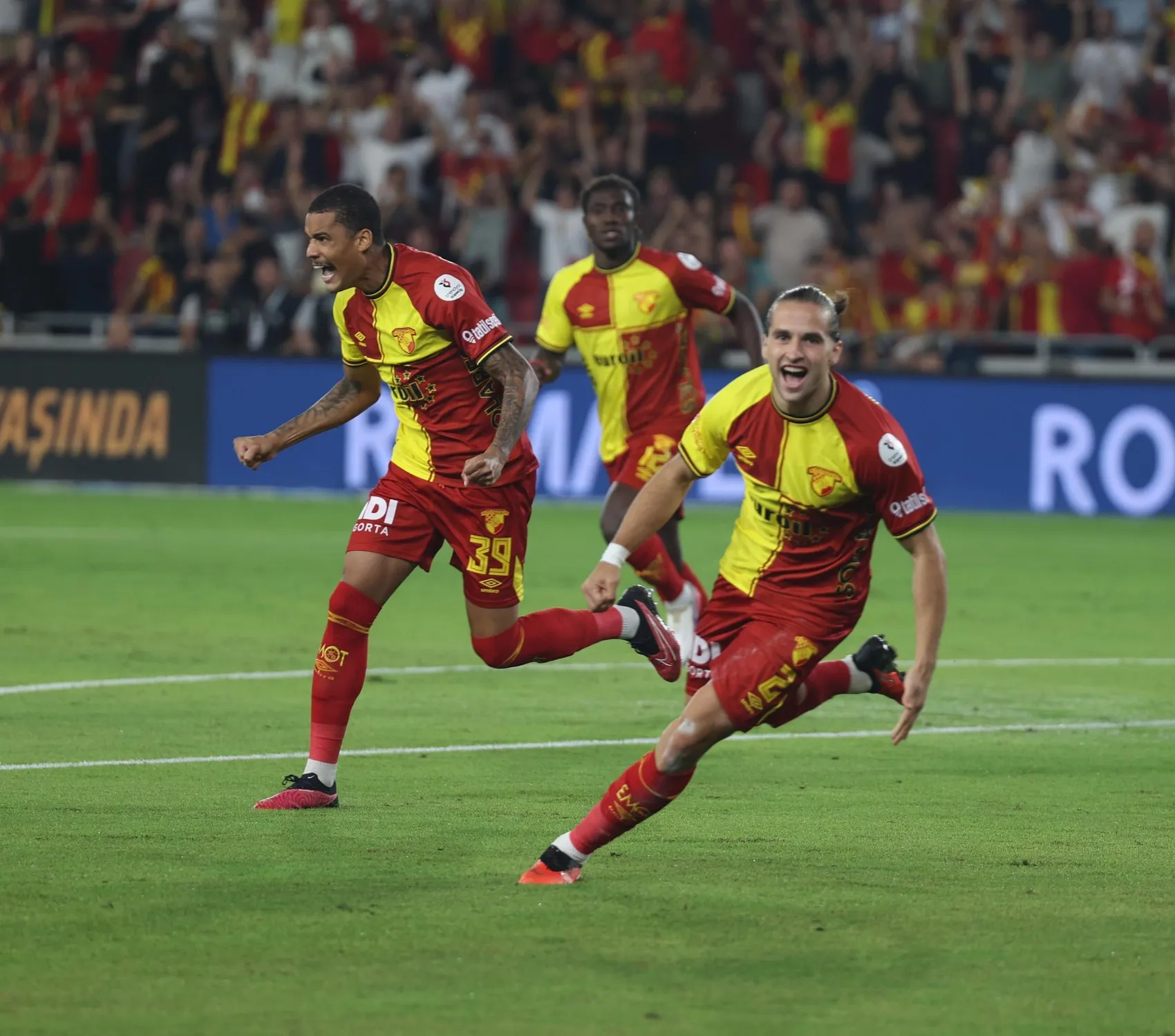 Göztepe'de Gençlik Aşısı: Süper Lig'in En Dinamik Kadrosu Sahada